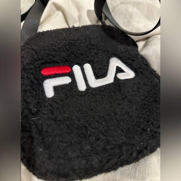 Fila black cross body bag sherpa - Picture 2 of 4
